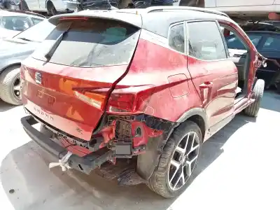 Veículo de Sucata seat arona fr do ano 2019 alimentado dkr