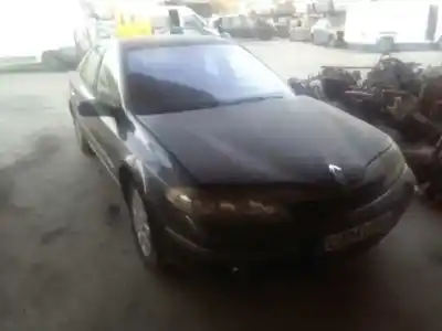Véhicule à la ferraille renault laguna ii (bg0) authentique de l'année 2002 alimenté g9td7