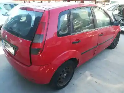 Veículo de Sucata ford fiesta (cbk) fun do ano 2002 alimentado fxjb