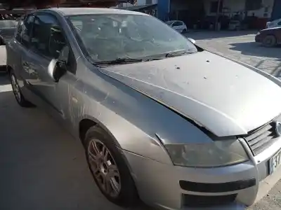 Verschrottungsfahrzeug fiat stilo multi wagon (192) 1.6 16v des jahres 2002 angetrieben 182b6000