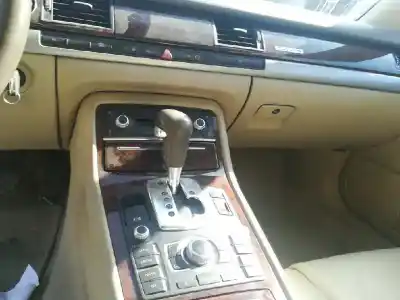 Veículo de Sucata audi a8 (4e2) 4.2 fsi quattro 350 cv / 257 kw do ano 2007 alimentado bvj