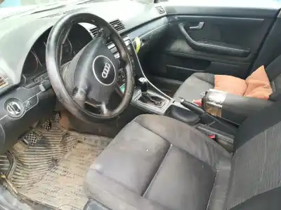 Veículo de Sucata audi a4 b6 (8e2) 1.9 tdi do ano 2003 alimentado avf