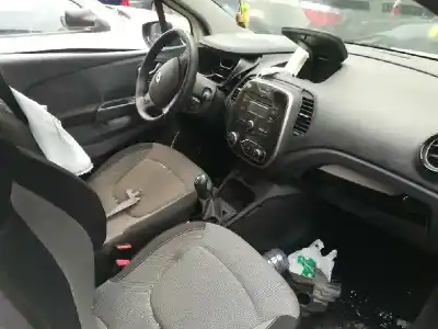 Здавання транспортного засобу renault captur life року 2016 потужний h4bb4 Здавання транспортного засобу renault captur life року 2016 потужний h4bb4