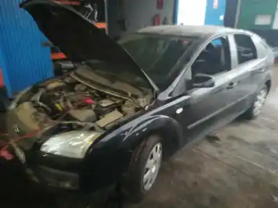Veículo de Sucata ford focus berlina (cap) ambiente (d) do ano 2007 alimentado kkda