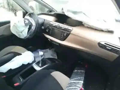 Здавання транспортного засобу citroen c4 picasso attraction року 2016 потужний bh01