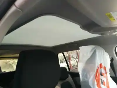 Здавання транспортного засобу citroen c4 picasso attraction року 2016 потужний bh01