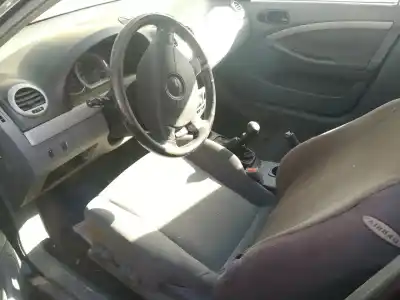 Sloopvoertuig chevrolet lacetti sx van het jaar 2006 aangedreven f16d3