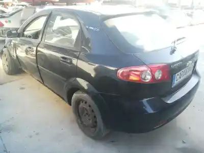 Sloopvoertuig chevrolet lacetti sx van het jaar 2006 aangedreven f16d3