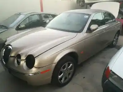 Scrapping Vehicle JAGUAR S-TYPE 2.7 V6 Diesel CAT of the year 2005 powered 7B