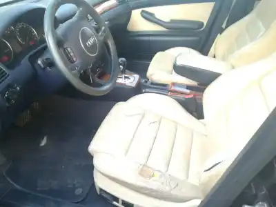 Veicolo di demolizione audi a6 berlina (4b2) 2.5 tdi dell'anno 2002 alimentato ake