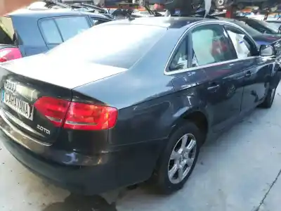 Scrapping Vehicle audi a4 b8 (8k2) 2.0 tdi of the year 2008 powered cag