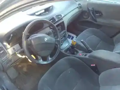 Scrapping Vehicle RENAULT LAGUNA II (BG0) Authentique of the year 2001 powered F9QT7