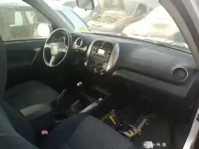 Veículo de Sucata toyota rav 4 (a2) 1.8 16v cat do ano 2003 alimentado 1zzfe