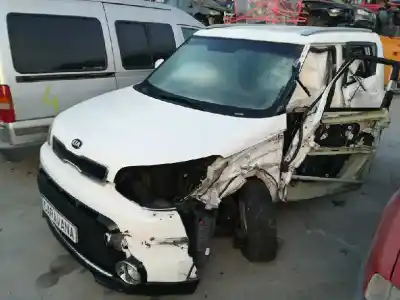 Veículo de Sucata KIA SOUL ( ) Concept do ano 2015 alimentado D4FB