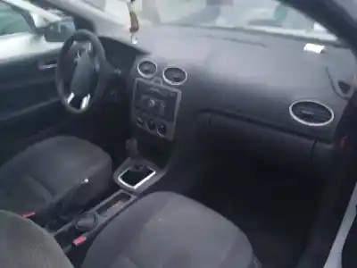Veículo de Sucata ford focus berlina (cap) ambiente (d) do ano 2007 alimentado kkda