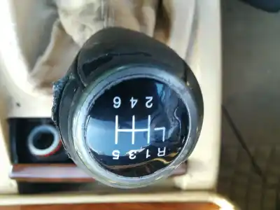 Veículo de Sucata volkswagen passat berlina (3b3) advance do ano 2001 alimentado avf