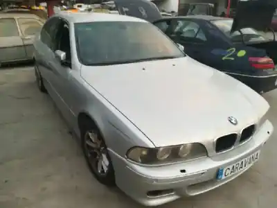 Veículo de Sucata BMW SERIE 5 BERLINA (E39) 525d do ano 2002 alimentado 256D1