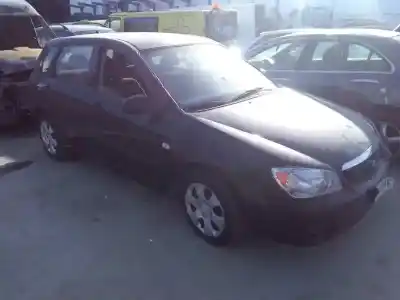 Veículo de Sucata KIA CERATO 2.0 EX CRDi Berlina do ano 2005 alimentado D4EA