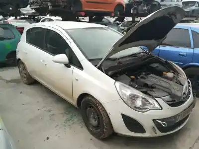 Veículo de Sucata OPEL CORSA D ´´111 Years´´ do ano 2014 alimentado A13DTC
