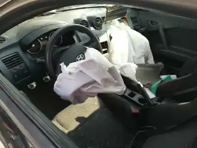 Veículo de Sucata hyundai coupe (gk) 1.6 16v cat do ano 2004 alimentado g4ed