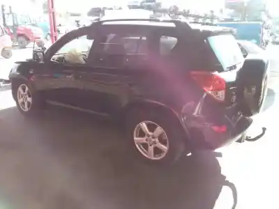 Sloopvoertuig toyota rav 4 (a3) executive van het jaar 2006 aangedreven 2ad