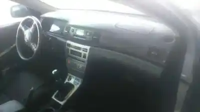 Scrapping Vehicle toyota corolla (e12) 2.0 d-4d linea luna berlina of the year 2005 powered 1cdftv