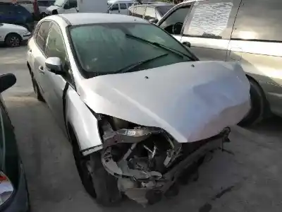 Scrapping Vehicle ford focus turn. (cb8) titanium of the year 2011 powered t1da
