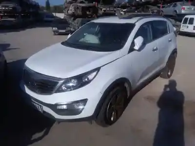 Hurda Aracı KIA SPORTAGE Concept 4x2 Yılın 2012 güçlü D4FD