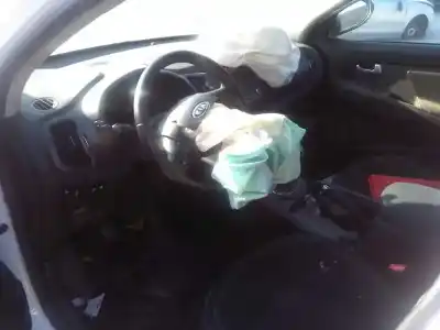 Veículo de Sucata kia sportage concept 4x2 do ano 2012 alimentado d4fd