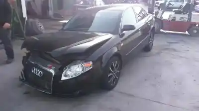 Veículo de Sucata AUDI A4 BERLINA (8E) 2.0 TDI 16V (103kW) do ano 2004 alimentado BLB