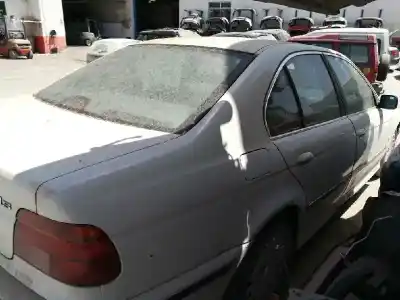 Veículo de Sucata bmw serie 5 berlina (e39) 525tds do ano 1998 alimentado 256t1d