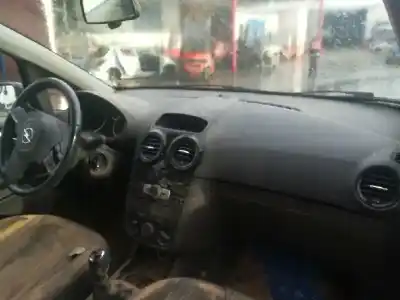 Veículo de Sucata opel corsa d selective do ano 2010 alimentado a12xer