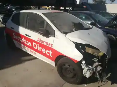 Veículo de Sucata peugeot 208 access do ano 2014 alimentado 8h01