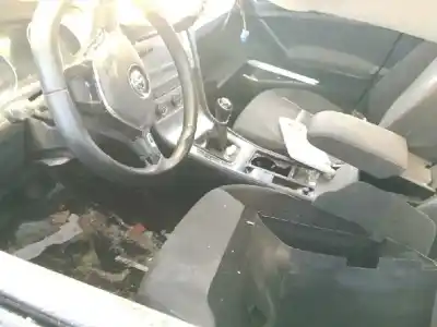 Утилизация автомобиля VOLKSWAGEN GOLF VII (5G1, BQ1, BE1, BE2) 1.6 TDI года 2015 питание CLH