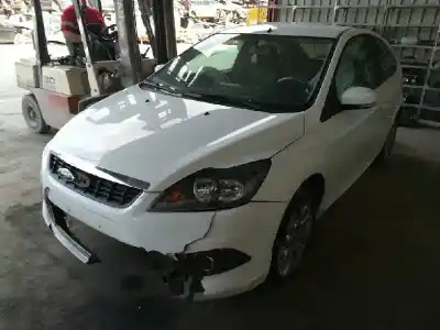 Vehicul casat ford focus lim. (cb4) titanium al anului 2010 alimentat kkda