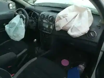 Vehicul casat dacia sandero stepway al anului 2017 alimentat k9ke6