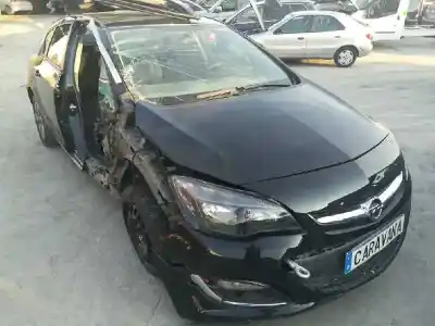 Vehículo de desguace OPEL                                               ASTRA J SEDÁN                                                                                                                                                                                                                                              A17DTS                                                                                                                                                                                                                                                     del año 2014 con motor A17DTS