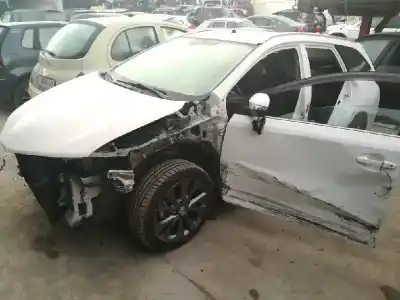 Veículo de Sucata toyota auris hybrid business do ano 2013 alimentado 2zr