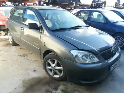Scrapping Vehicle toyota corolla (e12) 2.0 d-4d linea sol berlina of the year 2002 powered 1cdftv