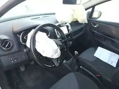 Veículo de Sucata renault clio iv limited do ano 2013 alimentado k9kb6