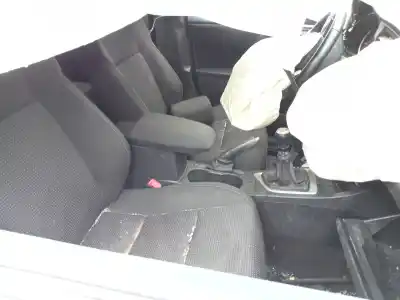 Scrapping Vehicle toyota auris active of the year 2013 powered 1nd