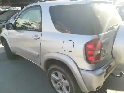 Veículo de Sucata toyota rav 4 (a2) 2.0 d-4d executive 4x4 (2003->) do ano 2005 alimentado 1cdftv