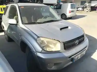 Veículo de Sucata toyota rav 4 (a2) 2.0 d-4d executive 4x4 (2003->) do ano 2005 alimentado 1cdftv