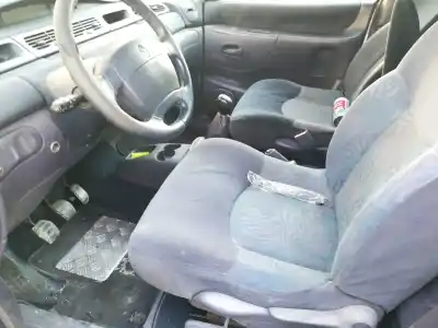 Veículo de Sucata renault espace /grand espace (je0) 2.2 dci initiale (je0k/s) do ano 2001 alimentado g9ta7