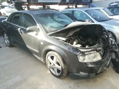 Scrapping Vehicle audi a4 berlina (8e) 2.5 v6 24v tdi of the year 2002 powered ake