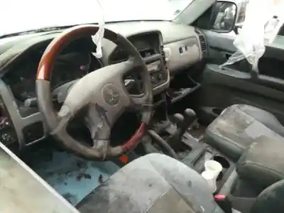 Здавання транспортного засобу mitsubishi montero (v60/v70) 3.2 di-d avance року 2001 потужний 4m41