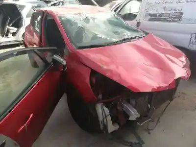 Veículo de Sucata renault clio iv authentique do ano 2013 alimentado k9kc6