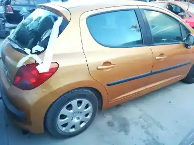 Vehicul casat peugeot 207 x-line al anului 2006 alimentat 8hz