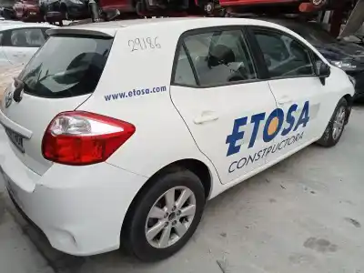 Vehicul casat TOYOTA AURIS Luna+ al anului 2011 alimentat 1NDTV