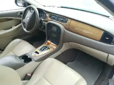 Veículo de Sucata jaguar s-type 2.7 v6 diesel cat do ano 2006 alimentado 7g